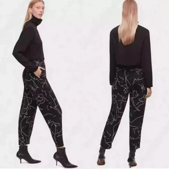 Babaton Pants Fox Print Sz 2 Black Tan Classic Baggy Fit Tapered Leg Aritzia - Picture 1 of 16